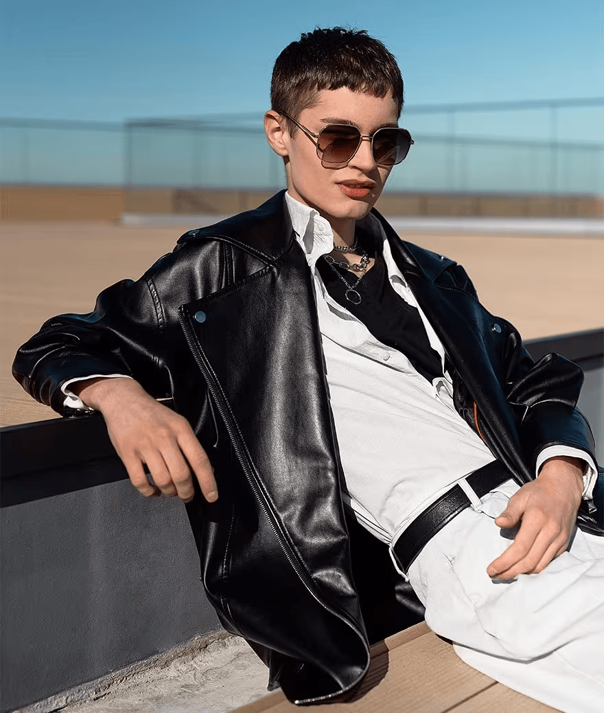 Streetwear Secrets: How Hoodies & Sweatwear Took Over Men’s and Women’s Fashion