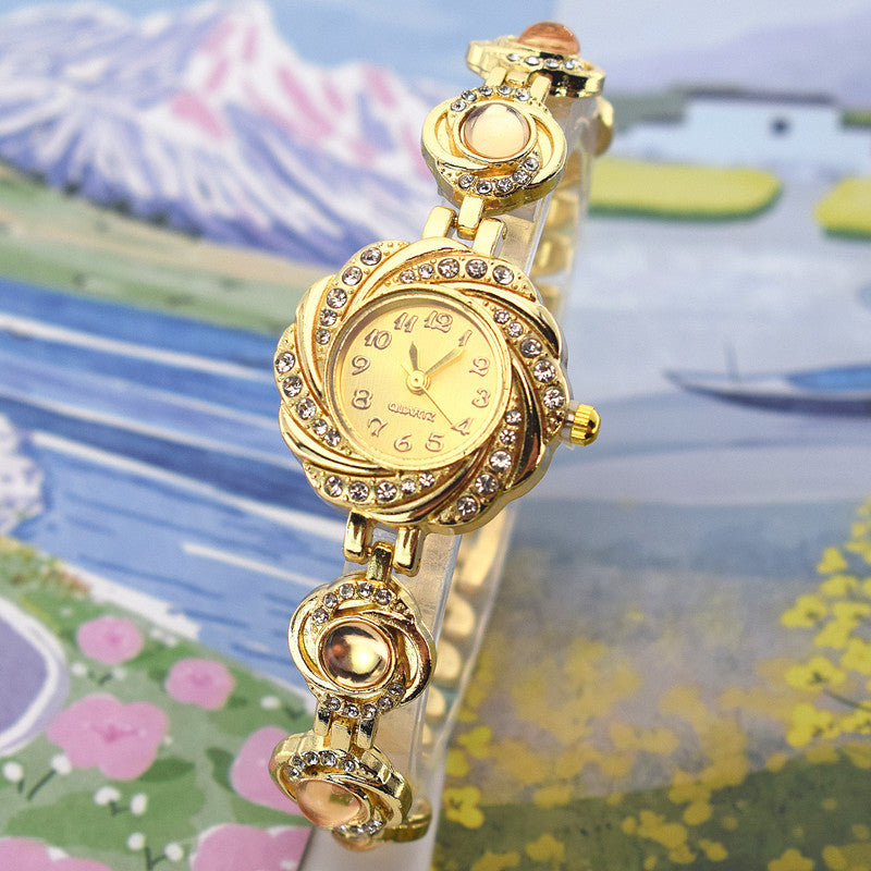 Chalcedony Women's Diamond-Minority Bracelet Watch