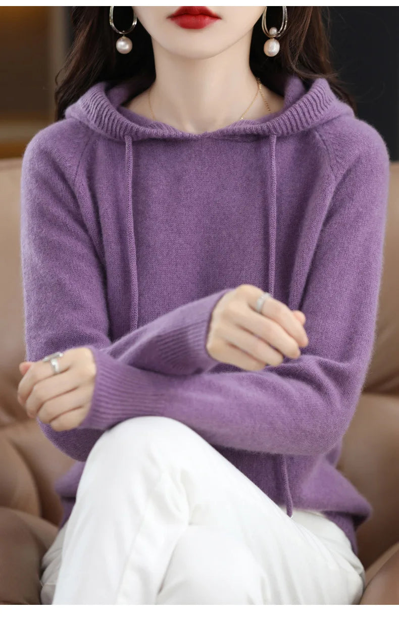 Womens Hoodie - Casual Cozy Pullover