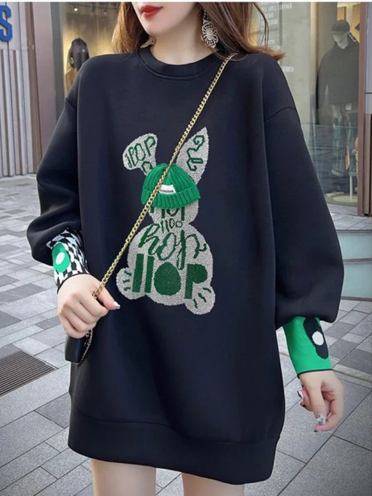 Women's Graphic Sweatshirt - Oversized Streetwear