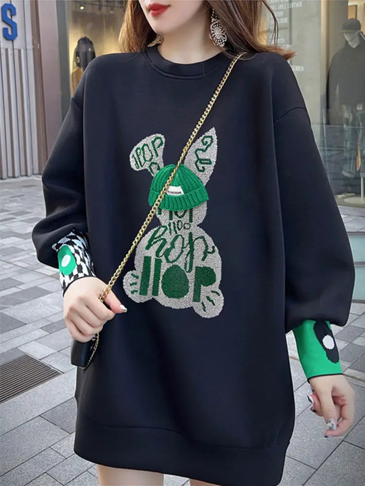Women's Graphic Sweatshirt - Oversized Streetwear